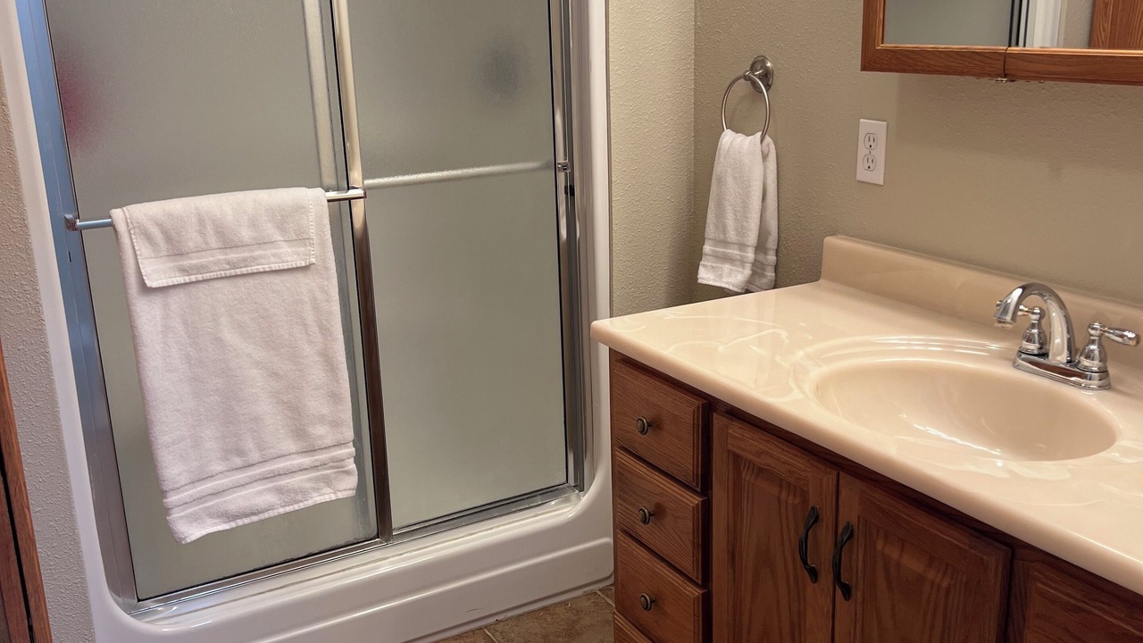 Photo of Bathroom in Shell Knob