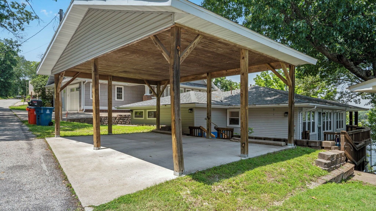 Photo of Outdoor in Shell Knob