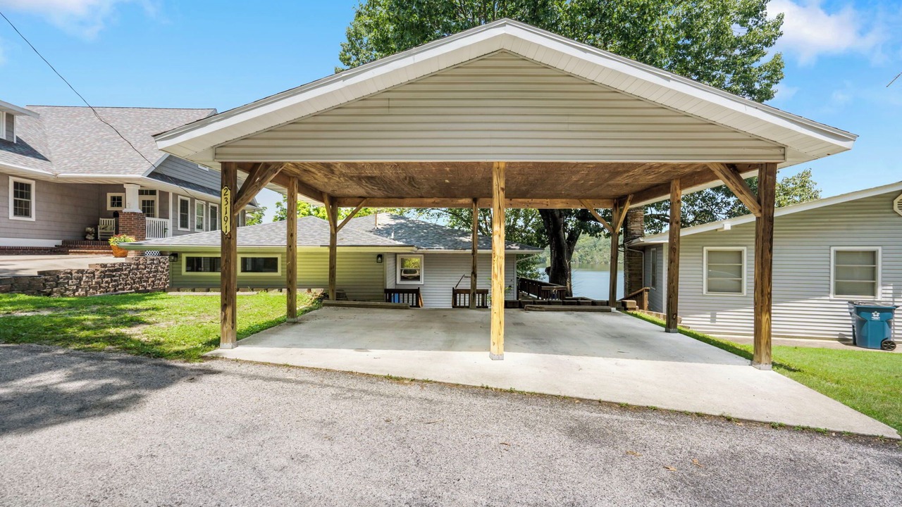 Photo of Outdoor in Shell Knob