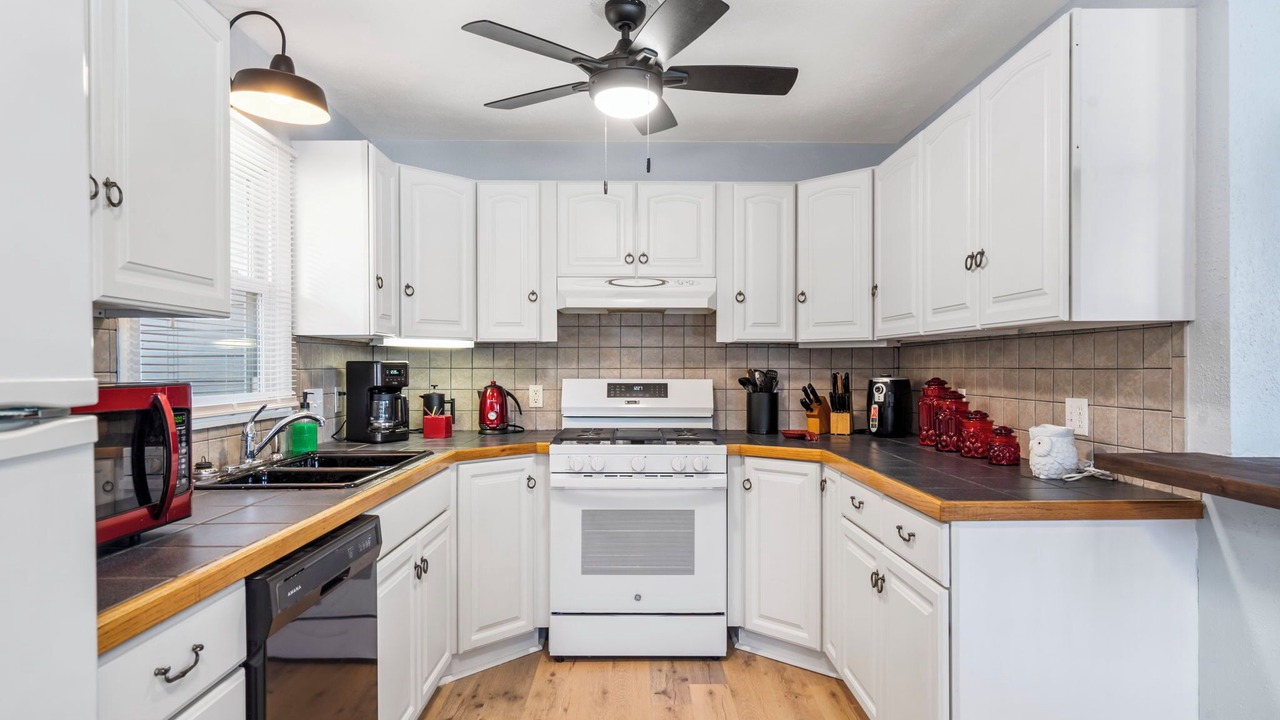 Photo of Kitchen in Shell Knob