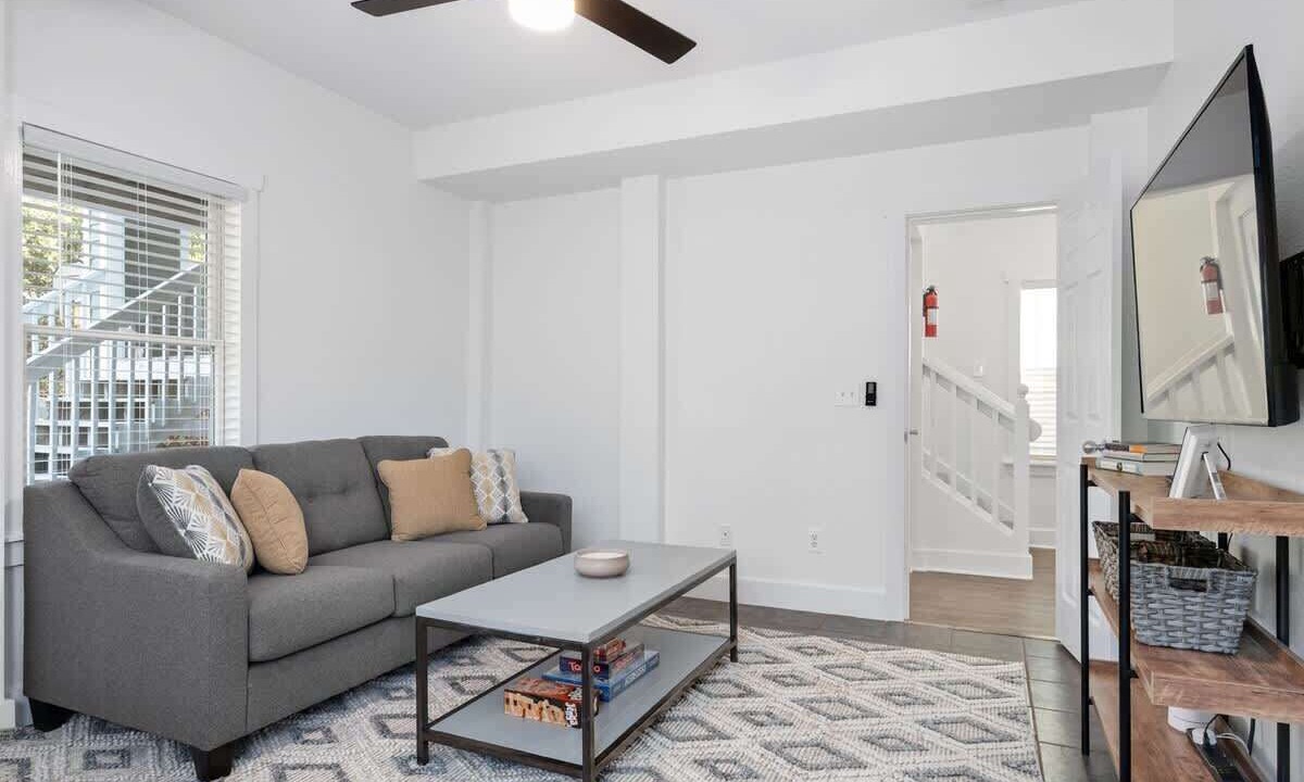 Photo of Livingroom in Colington
