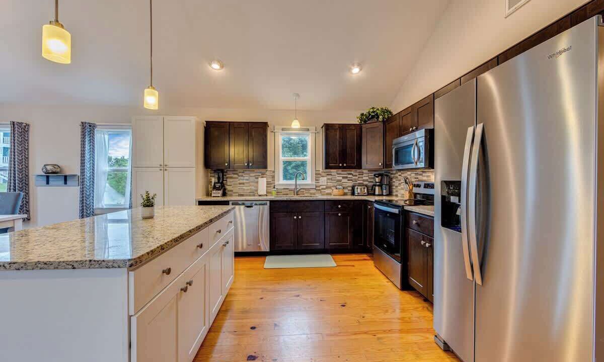 Photo of Kitchen in Sea Scape