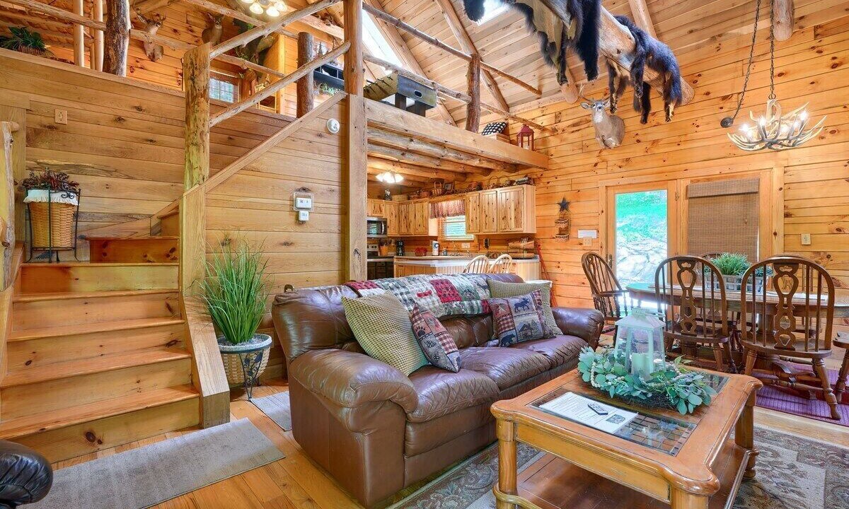 Photo of Livingroom in Logan