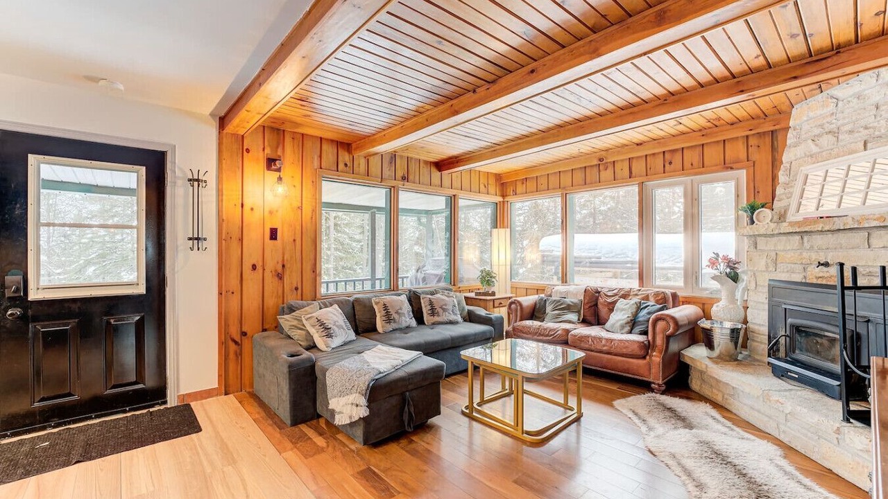 Photo of Livingroom in Mont-Tremblant