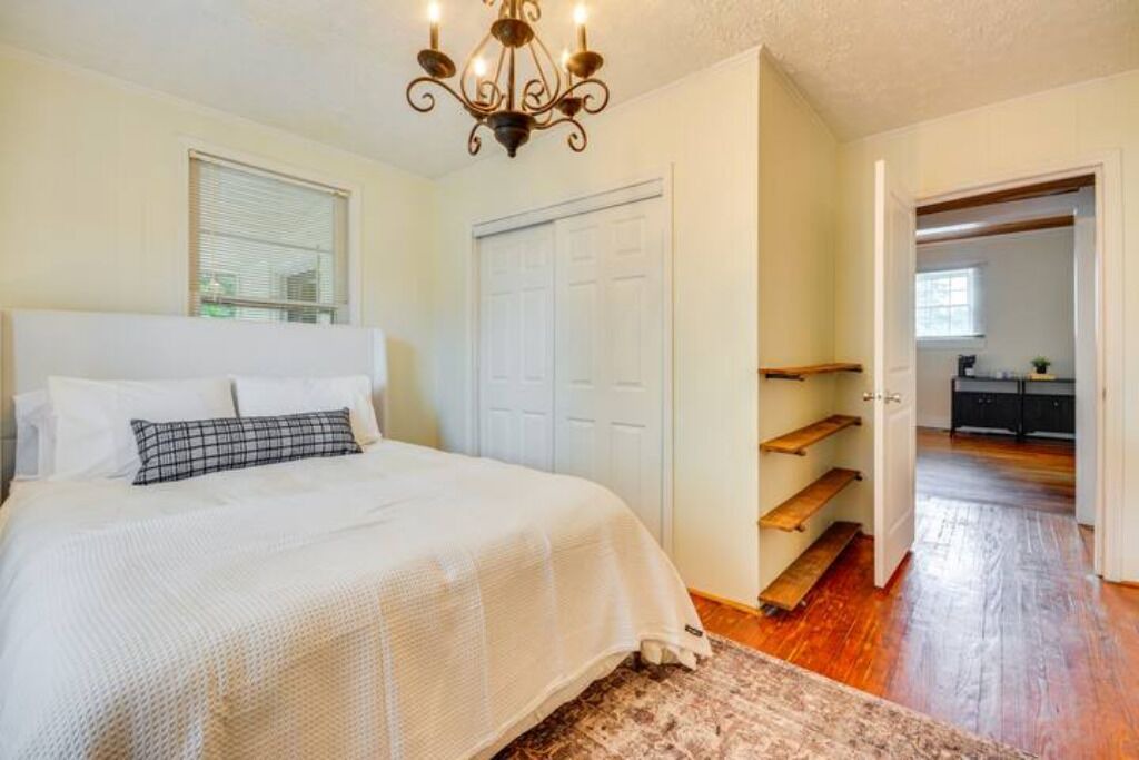 Photo of Bedroom in Danville