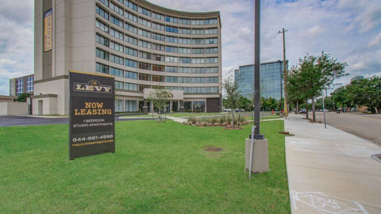 Photo of Outdoor in Greenway Plaza-Upper Kirby