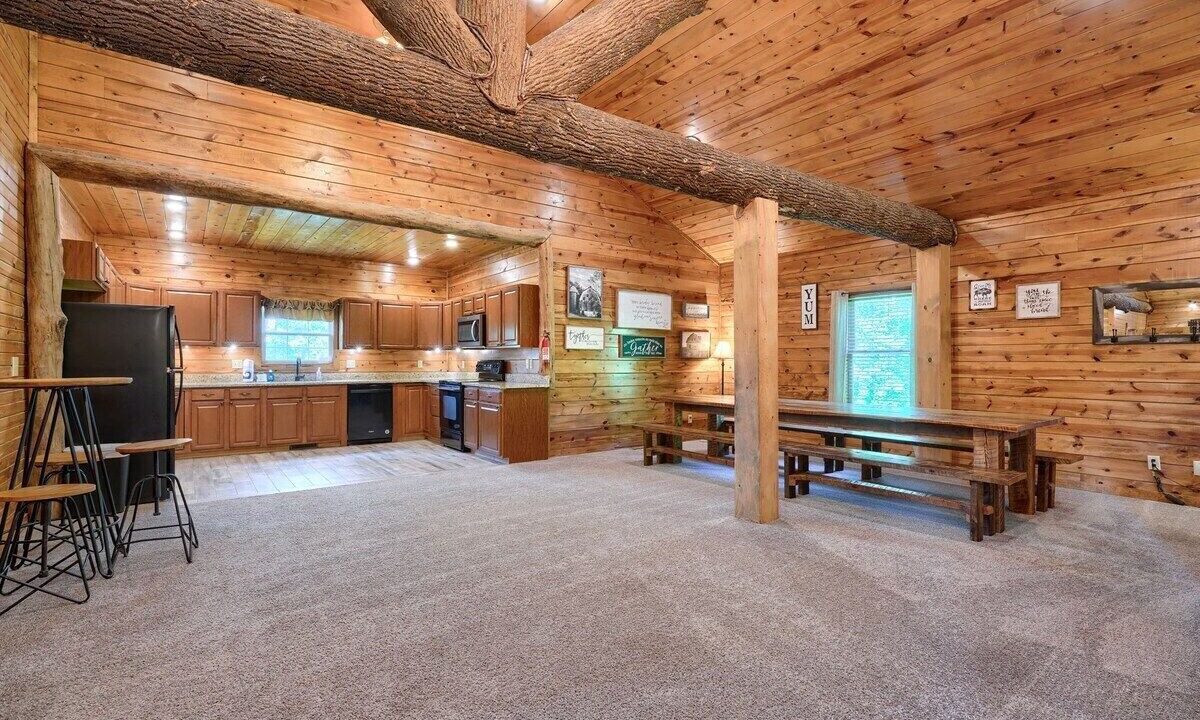 Photo of Others in Rockbridge