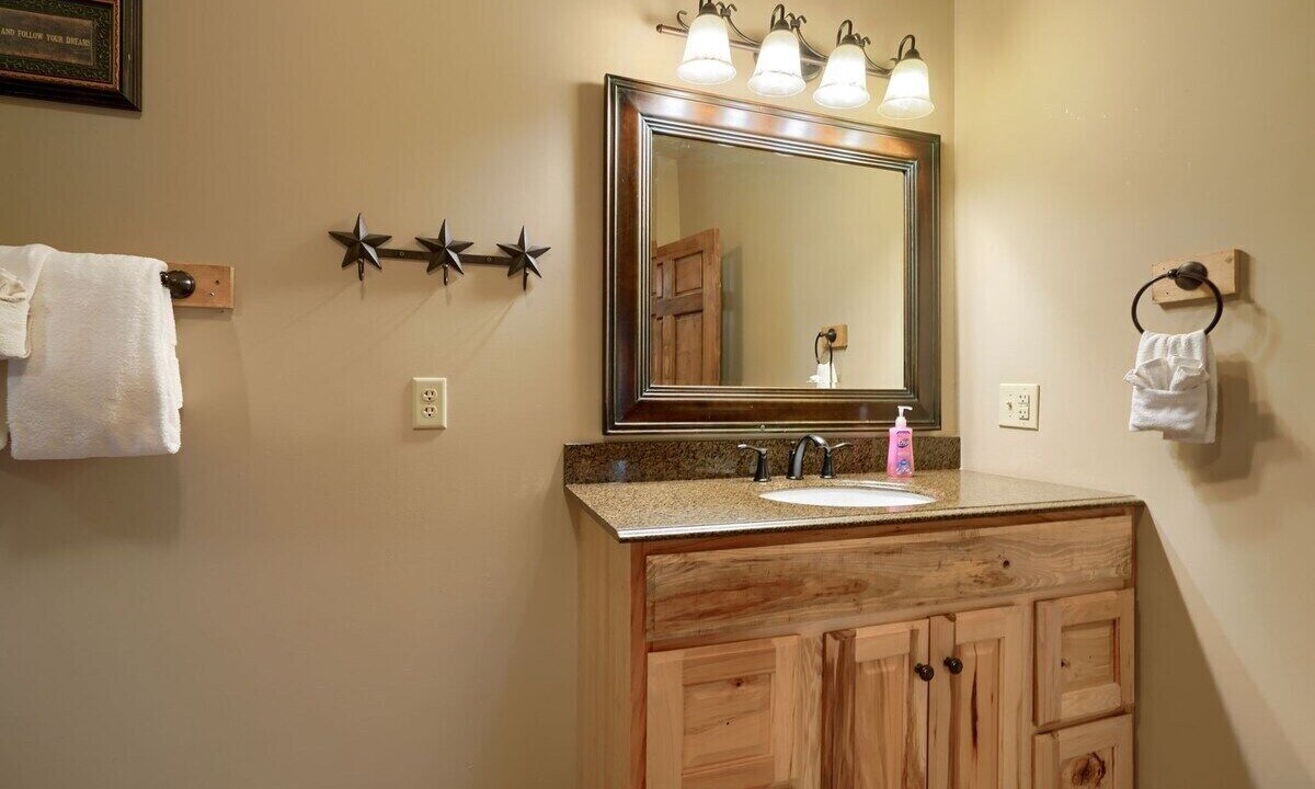 Photo of Bathroom in Rockbridge