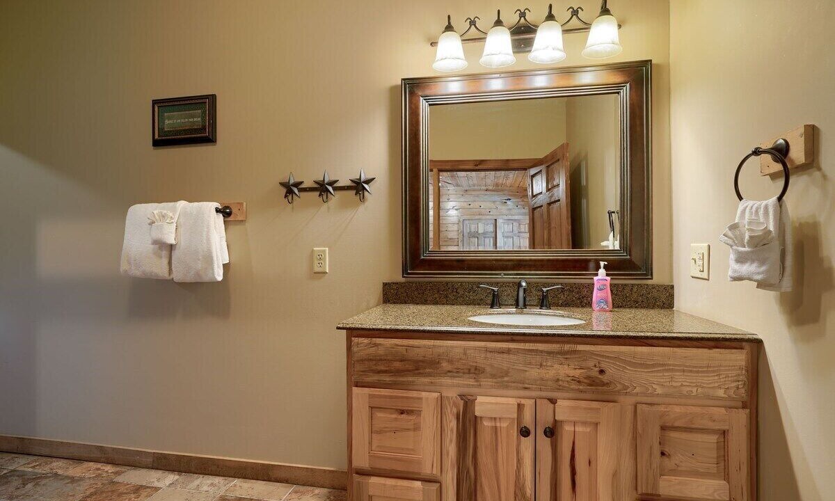 Photo of Bathroom in Rockbridge