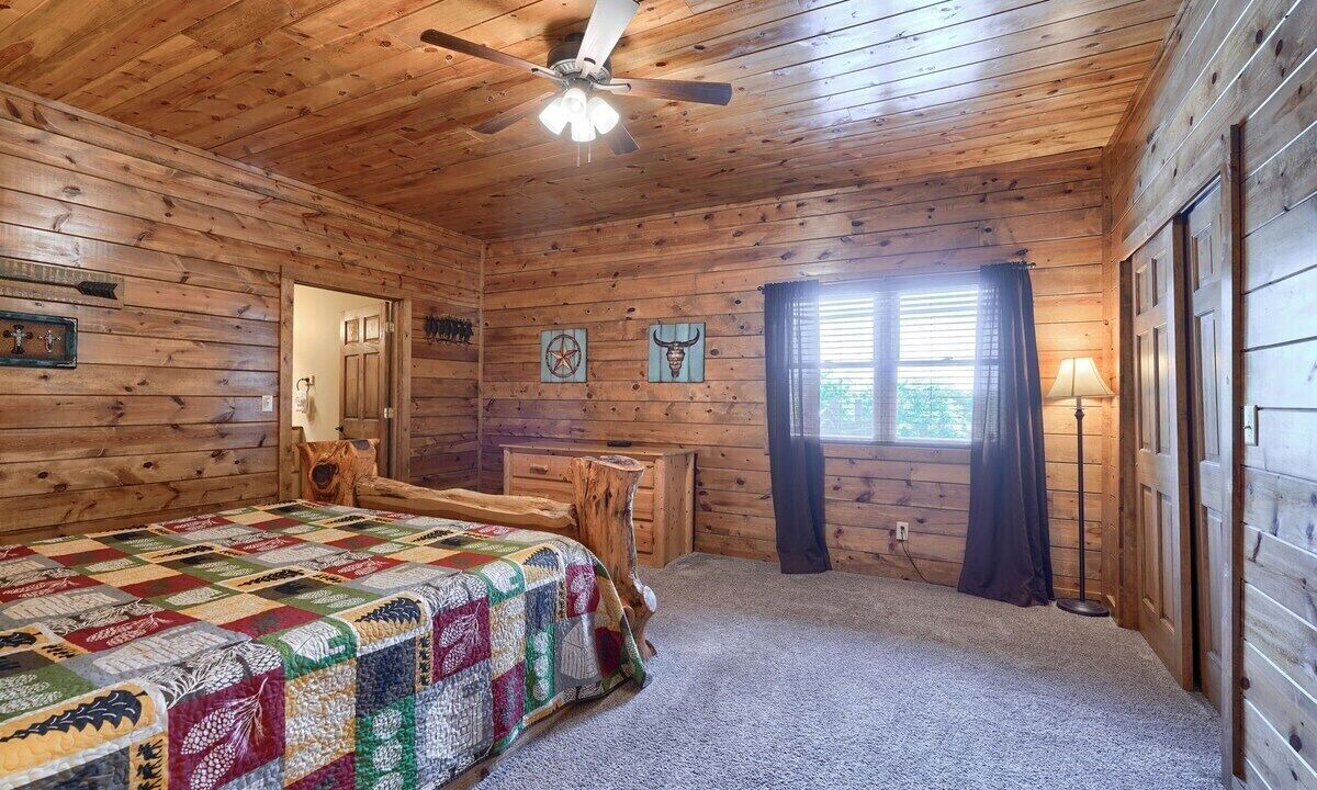 Photo of Bedroom in Rockbridge