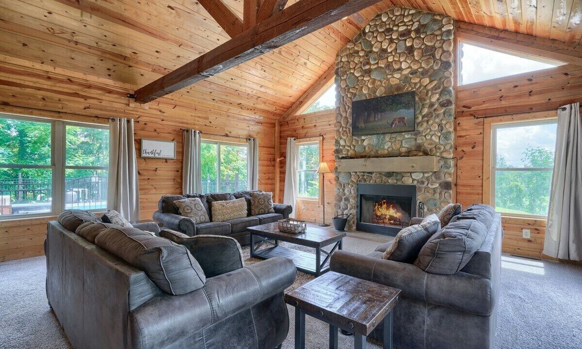 Photo of Livingroom in Rockbridge