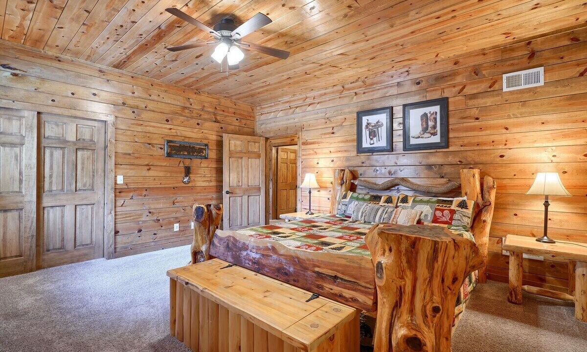Photo of Bedroom in Rockbridge