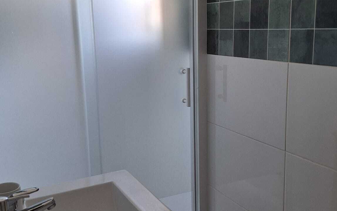 Photo of Bathroom in Survilliers