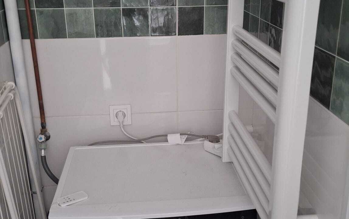 Photo of Bathroom in Survilliers