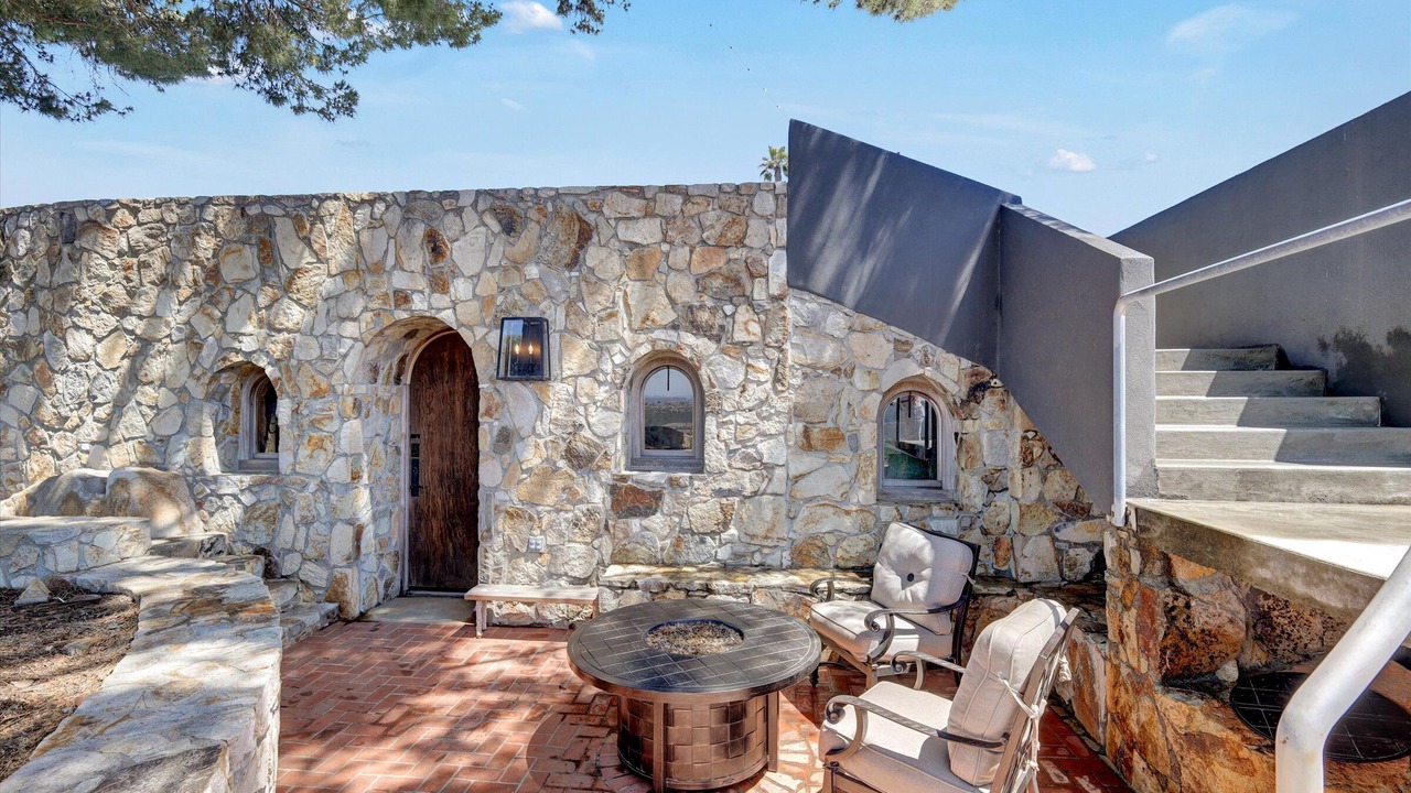 Photo of Patio Balcony in San Marcos