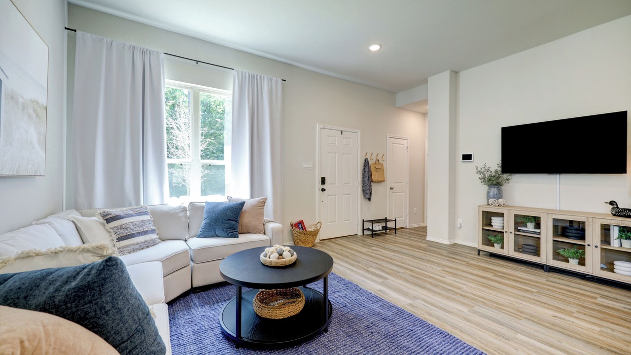 Photo of Livingroom in Montgomery