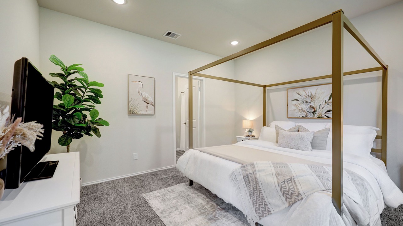 Photo of Bedroom in Montgomery