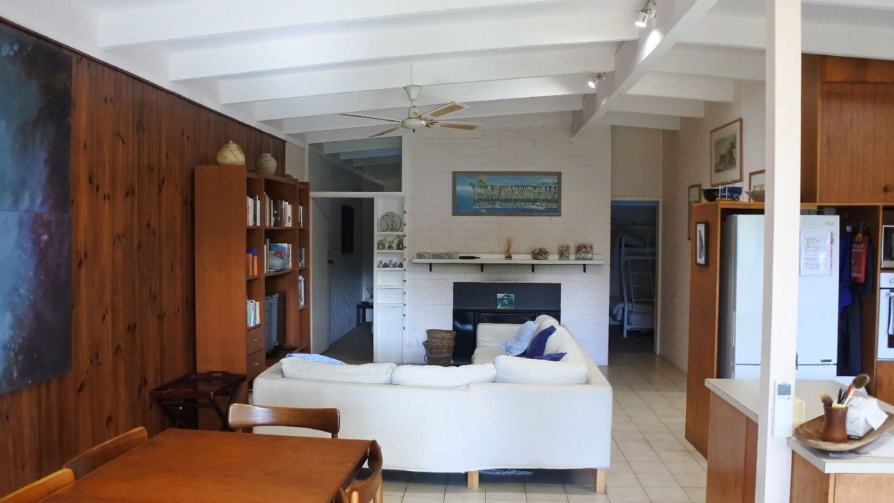 Photo of Livingroom in Broulee