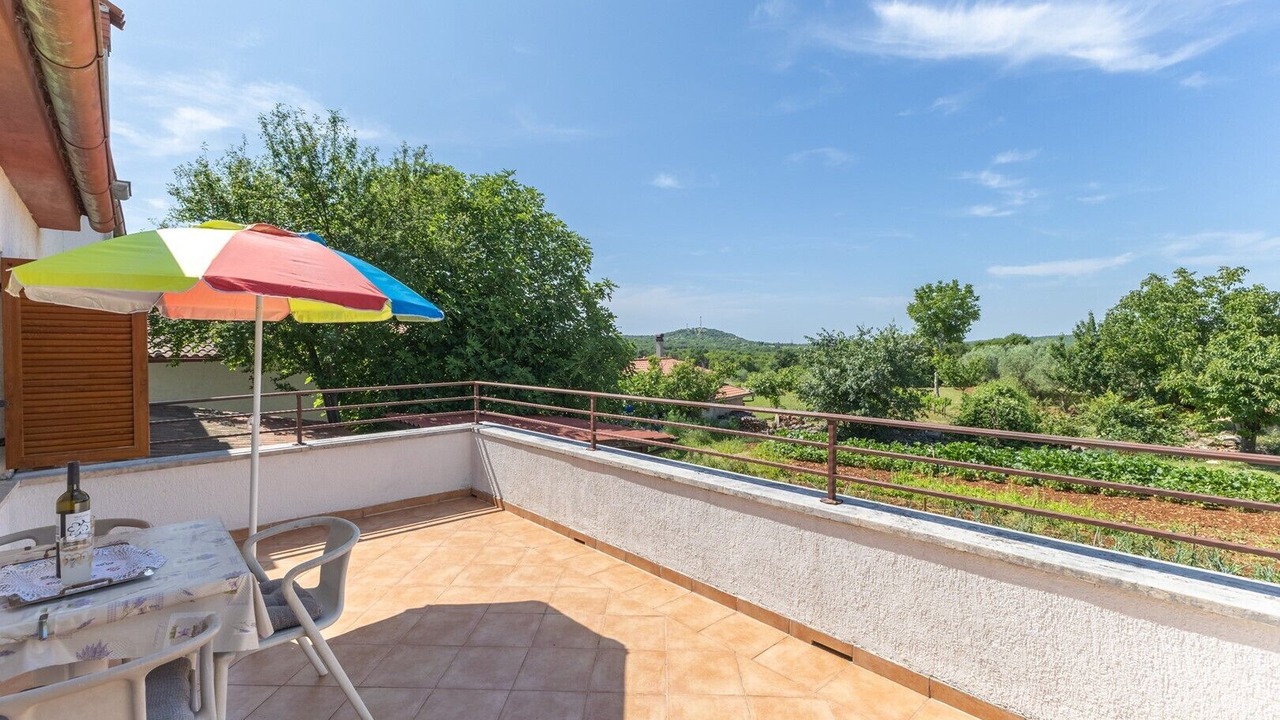 Photo of Outdoor in Matohanci