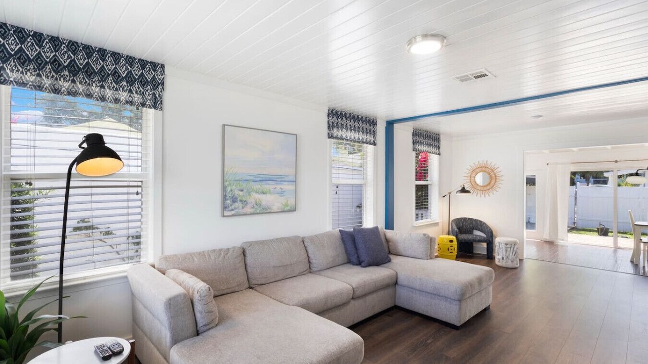 Photo of Livingroom in Pineapple Grove Arts District