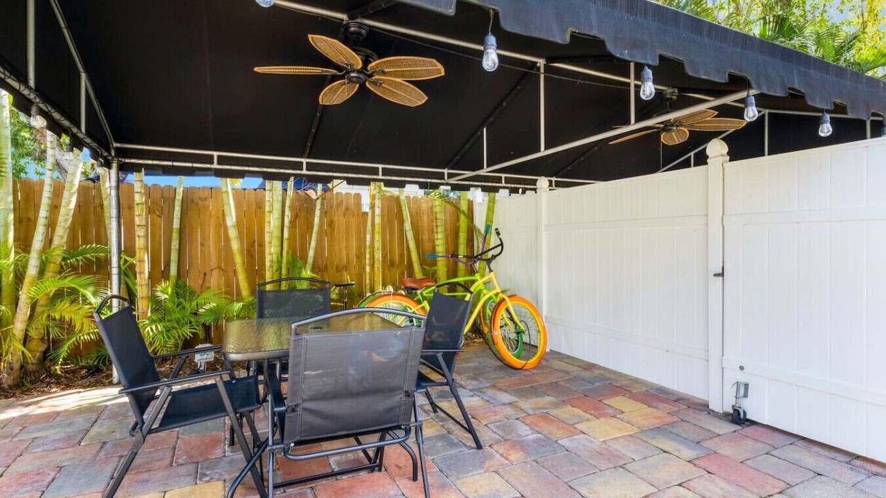 Photo of Outdoor in Pineapple Grove Arts District