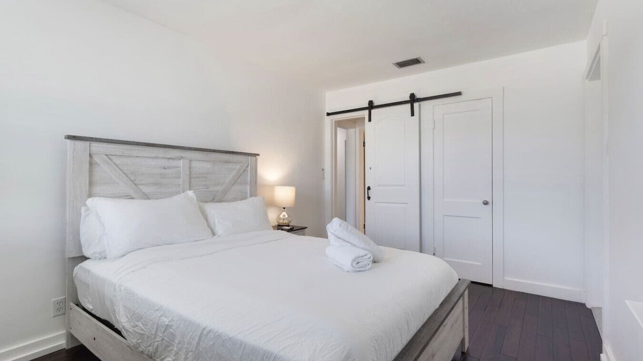 Photo of Bedroom in Pineapple Grove Arts District