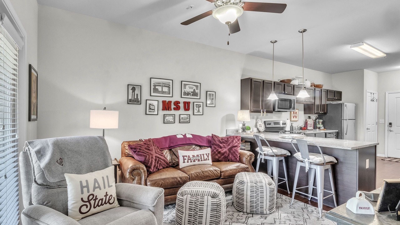 Photo of Livingroom in Starkville