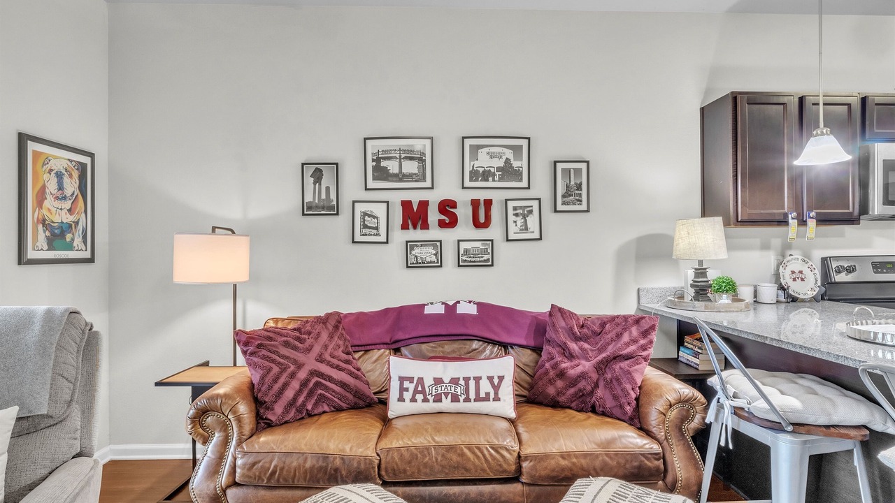Photo of Livingroom in Starkville