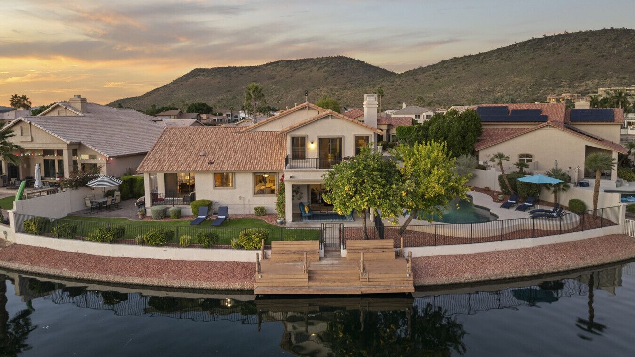 Photo of Outdoor in Arrowhead Lakes