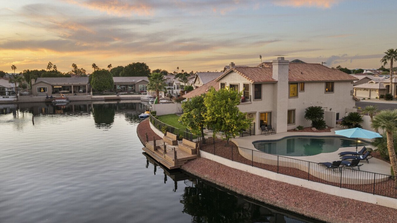 Photo of Outdoor in Arrowhead Lakes