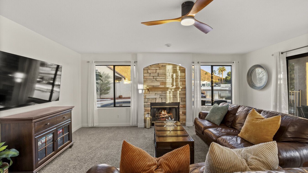 Photo of Livingroom in Arrowhead Lakes