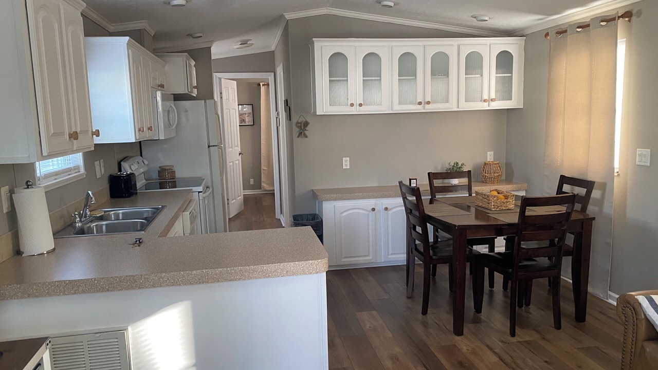 Photo of Kitchen in Bayshore Gardens
