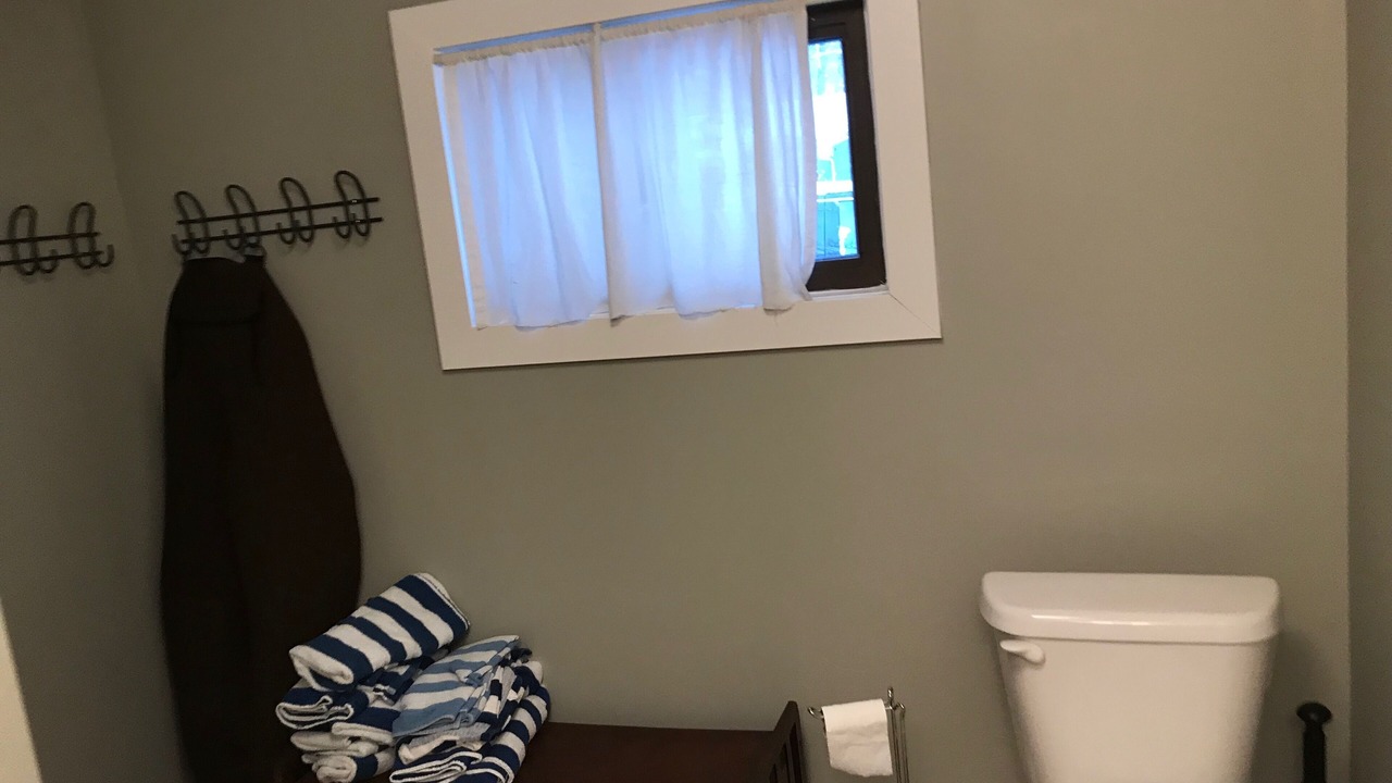 Photo of Bathroom in Twin Lake