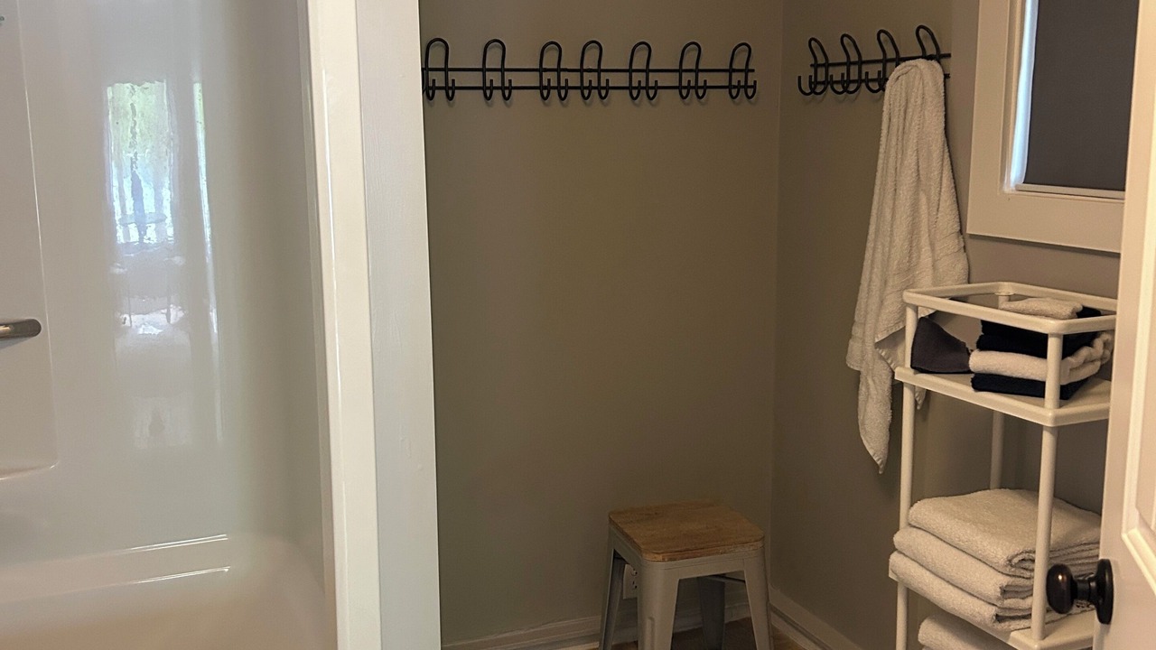 Photo of Bathroom in Twin Lake