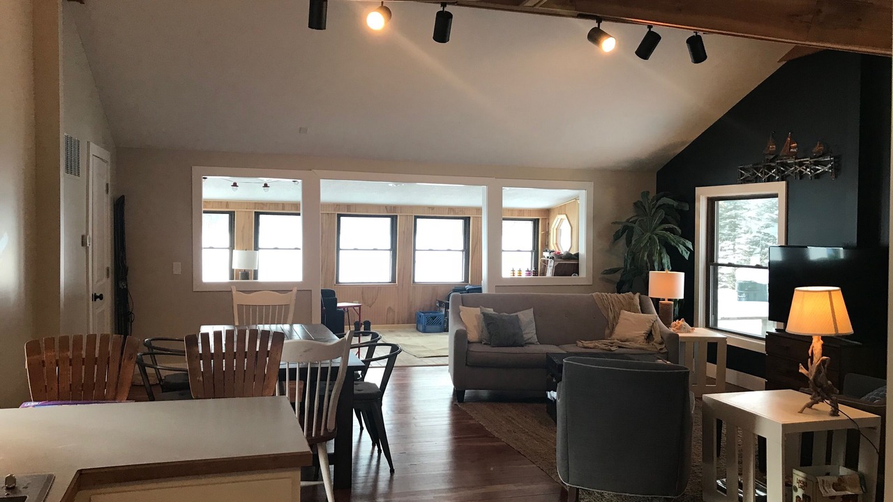 Photo of Livingroom in Twin Lake
