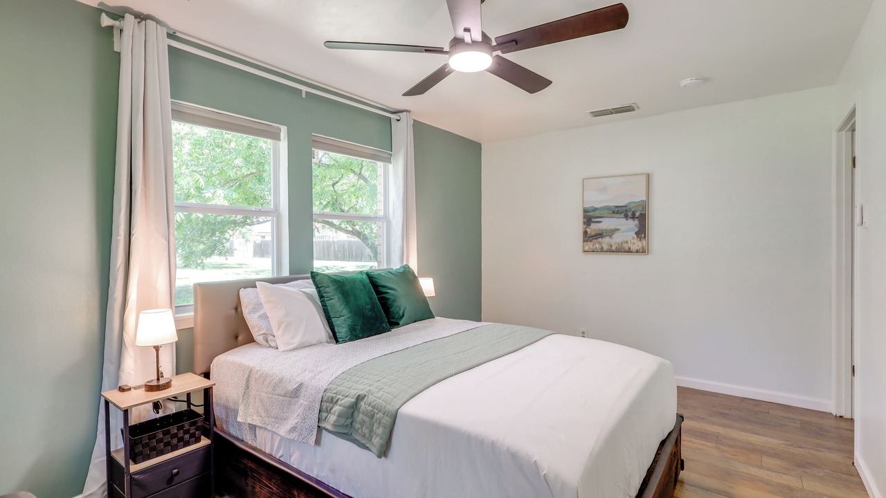 Photo of Bedroom in Morgan