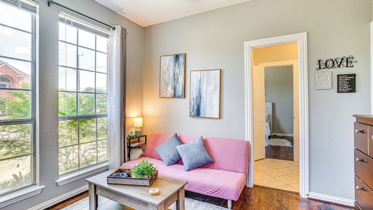 Photo of Livingroom in Bedford