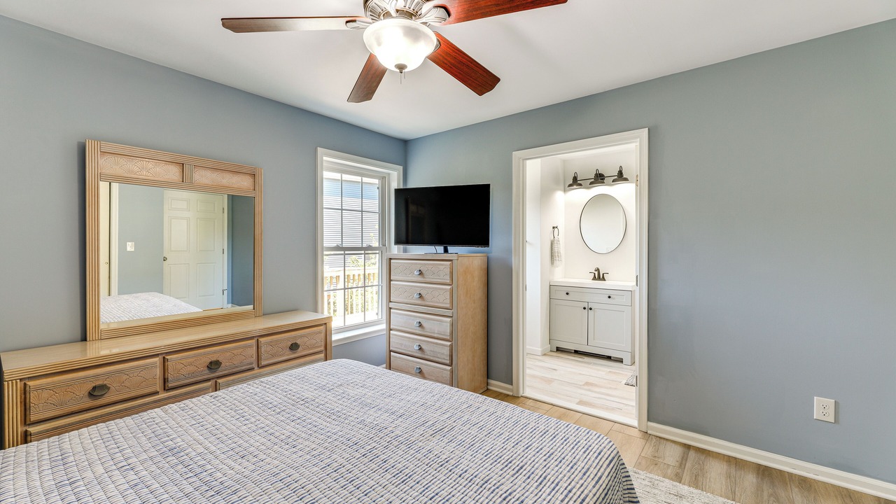 Photo of Bedroom in Broadkill Beach