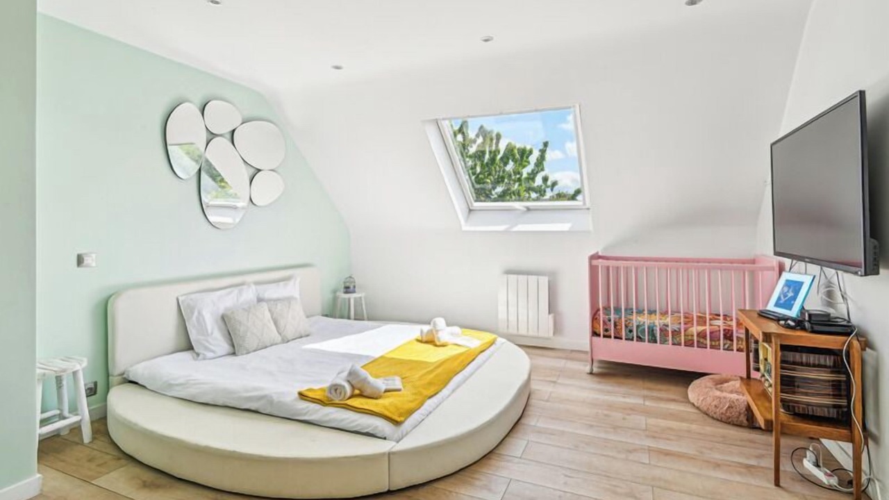 Photo of Bedroom in Saint-Arnoult
