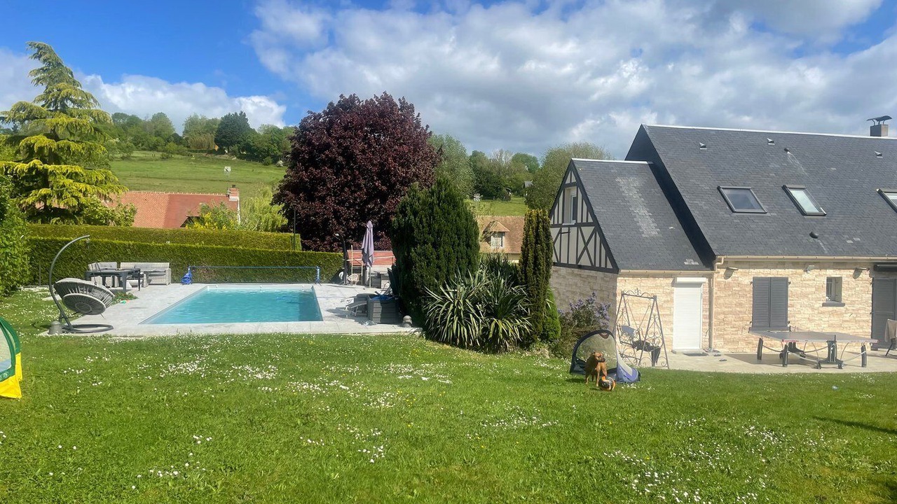 Photo of Outdoor in Saint-Arnoult