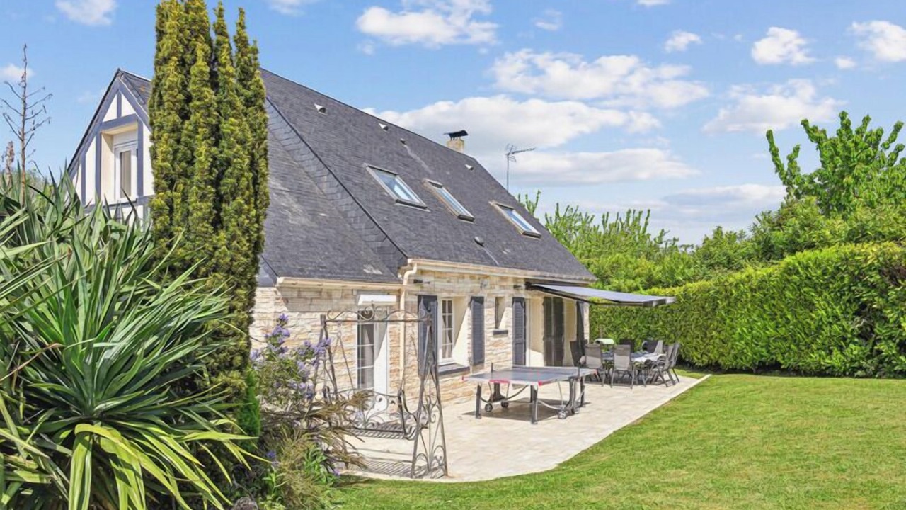 Photo of Outdoor in Saint-Arnoult