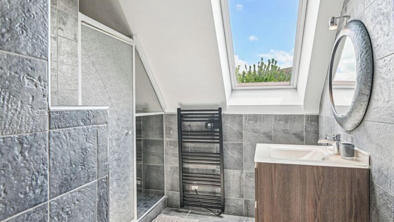 Photo of Bathroom in Saint-Arnoult