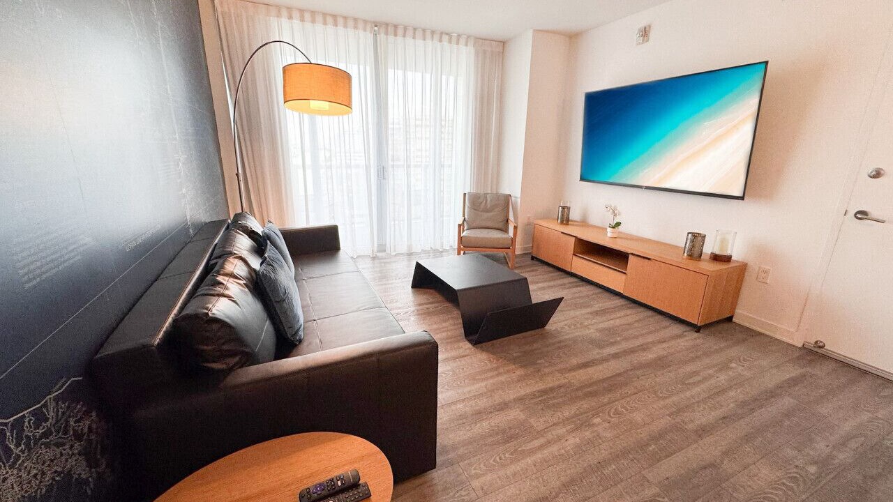 Photo of Livingroom in Hallandale Beach