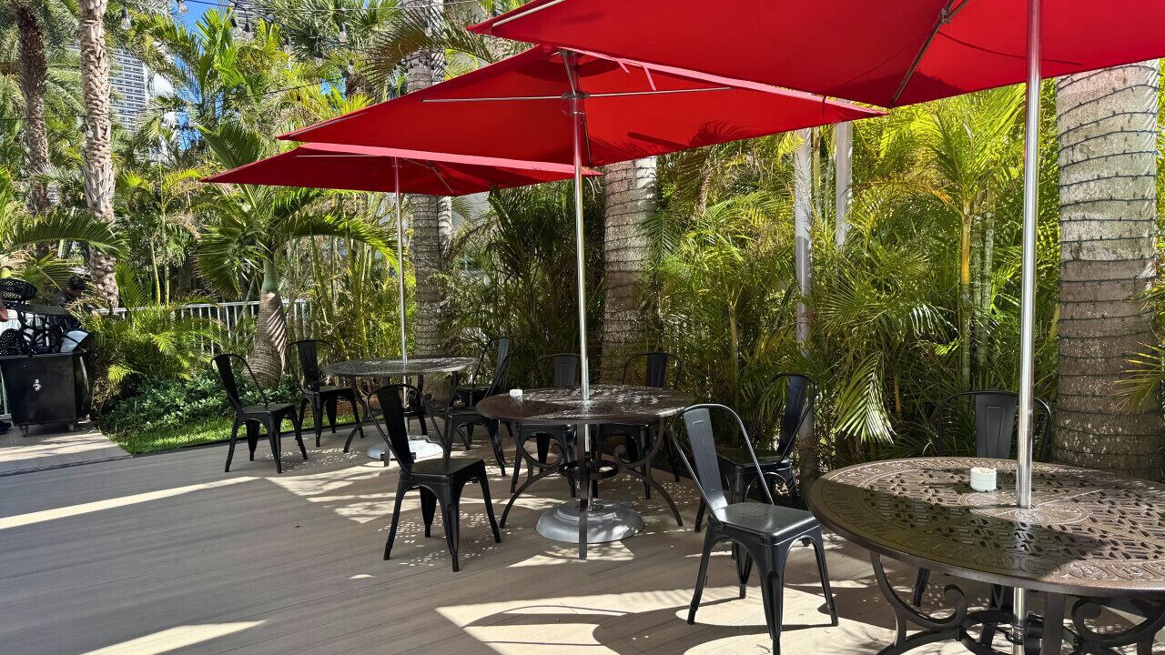 Photo of Outdoor in Hallandale Beach