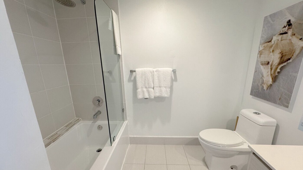 Photo of Bathroom in Hallandale Beach