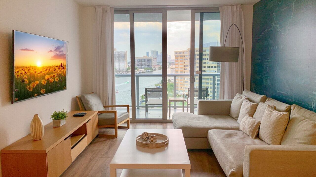 Photo of Patio Balcony in Hallandale Beach