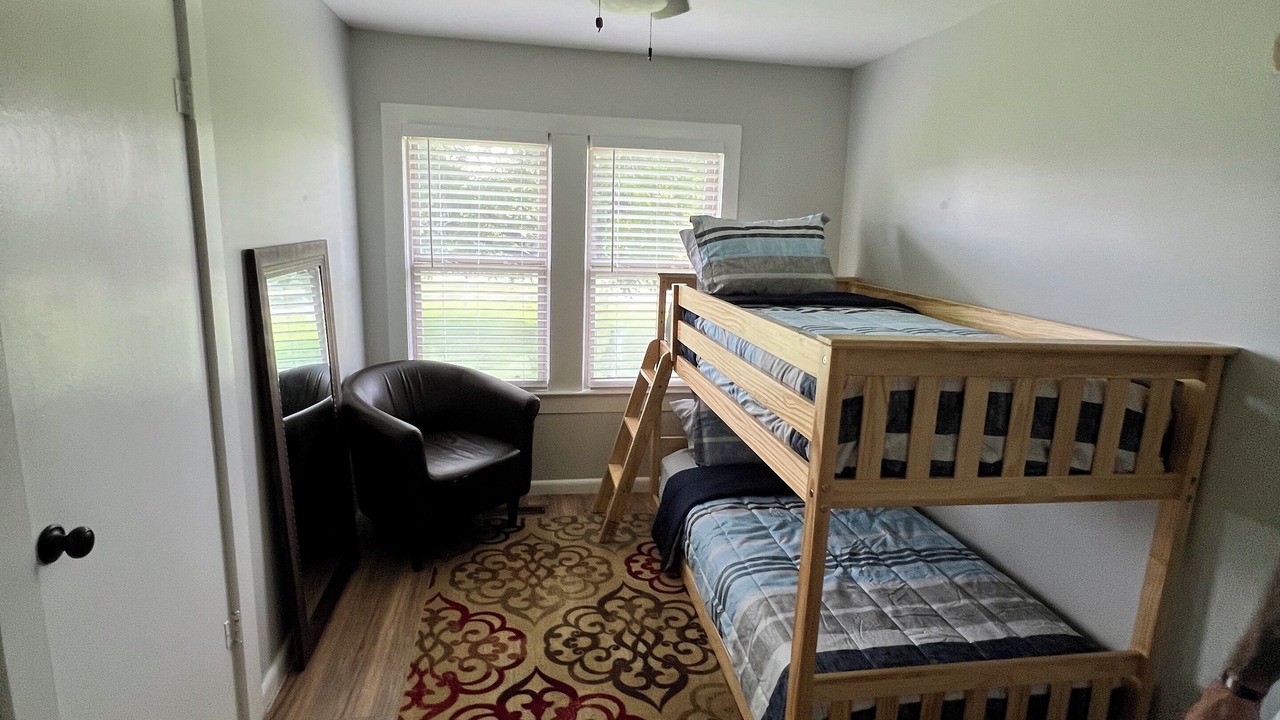 Photo of Bedroom in Bates