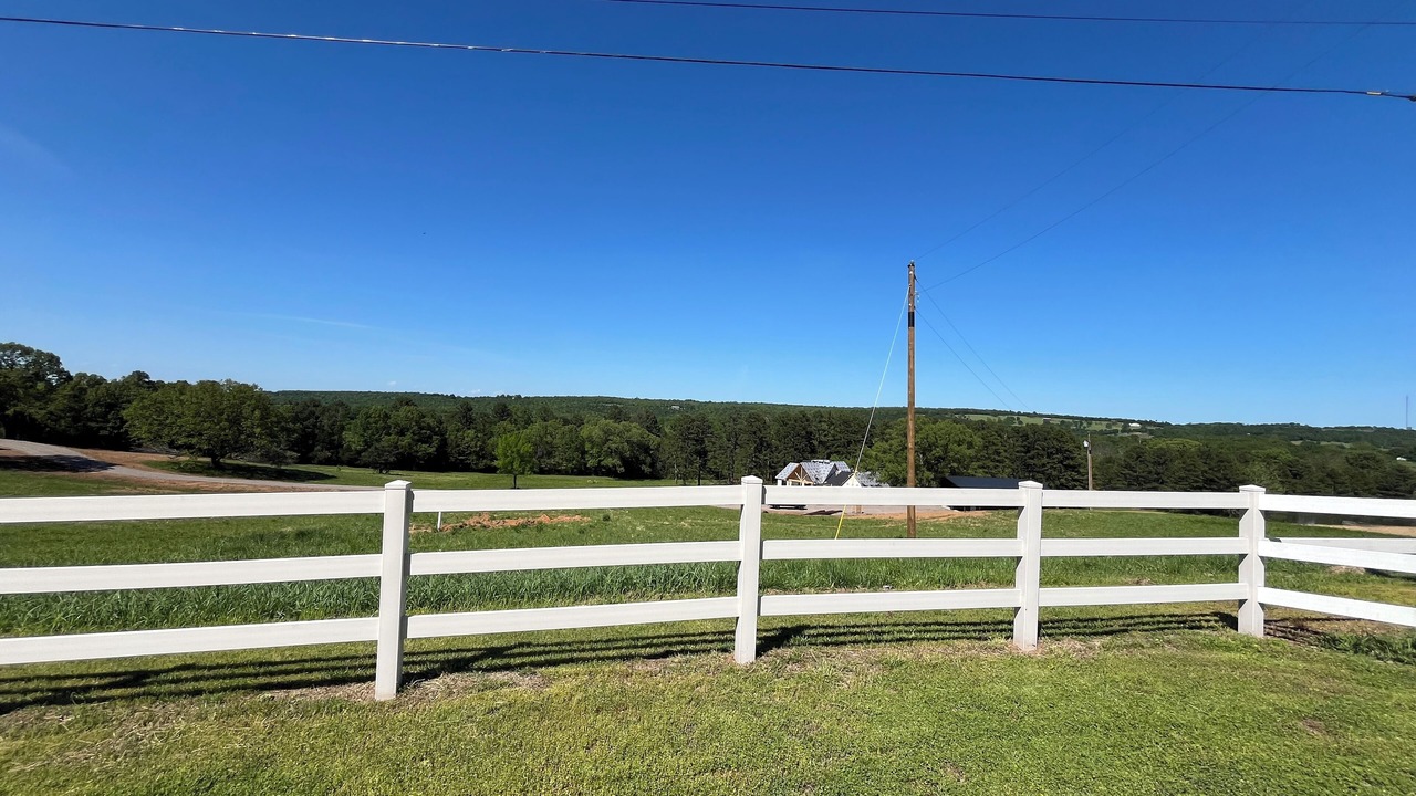 Photo of Outdoor in Bates