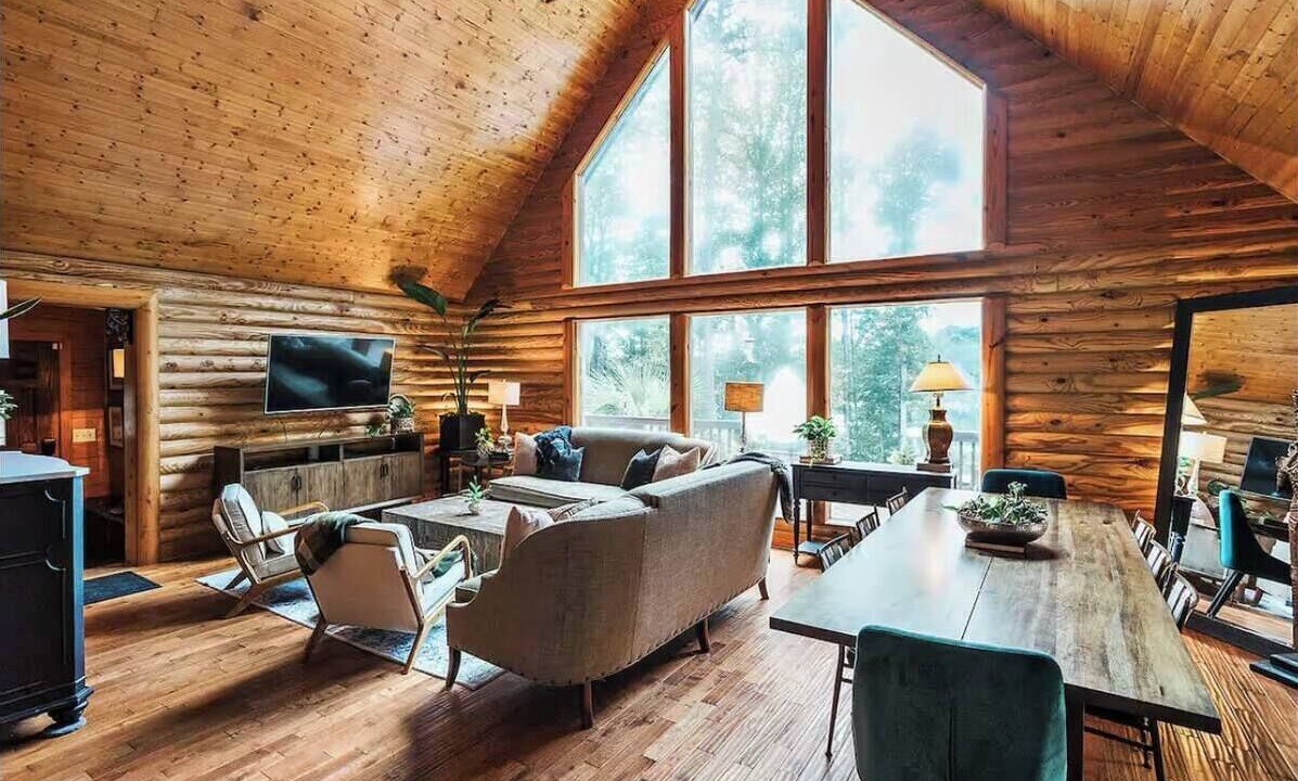 Photo of Livingroom in Huntcliff