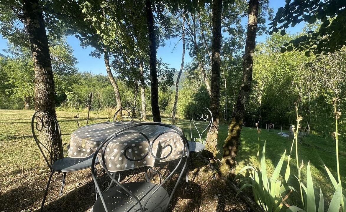 Photo of Outdoor in Chezery Forens